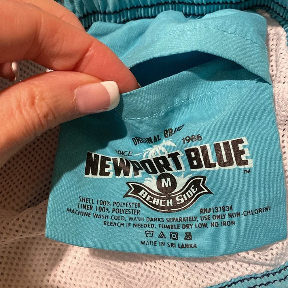Newport Blue Beachside Pineapple Design Swim Trunks Medi…